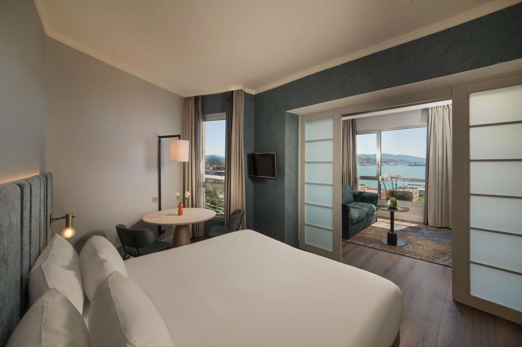 Nh La Spezia Hotel Luaran gambar
