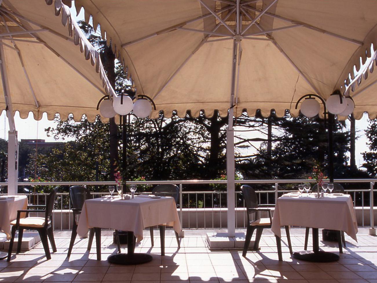 Nh La Spezia Hotel Restoran gambar