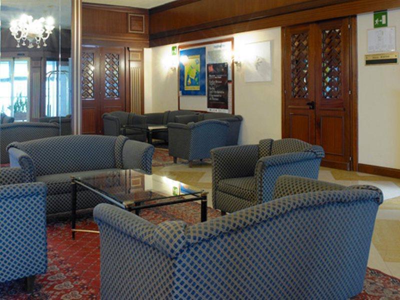 Nh La Spezia Hotel Luaran gambar